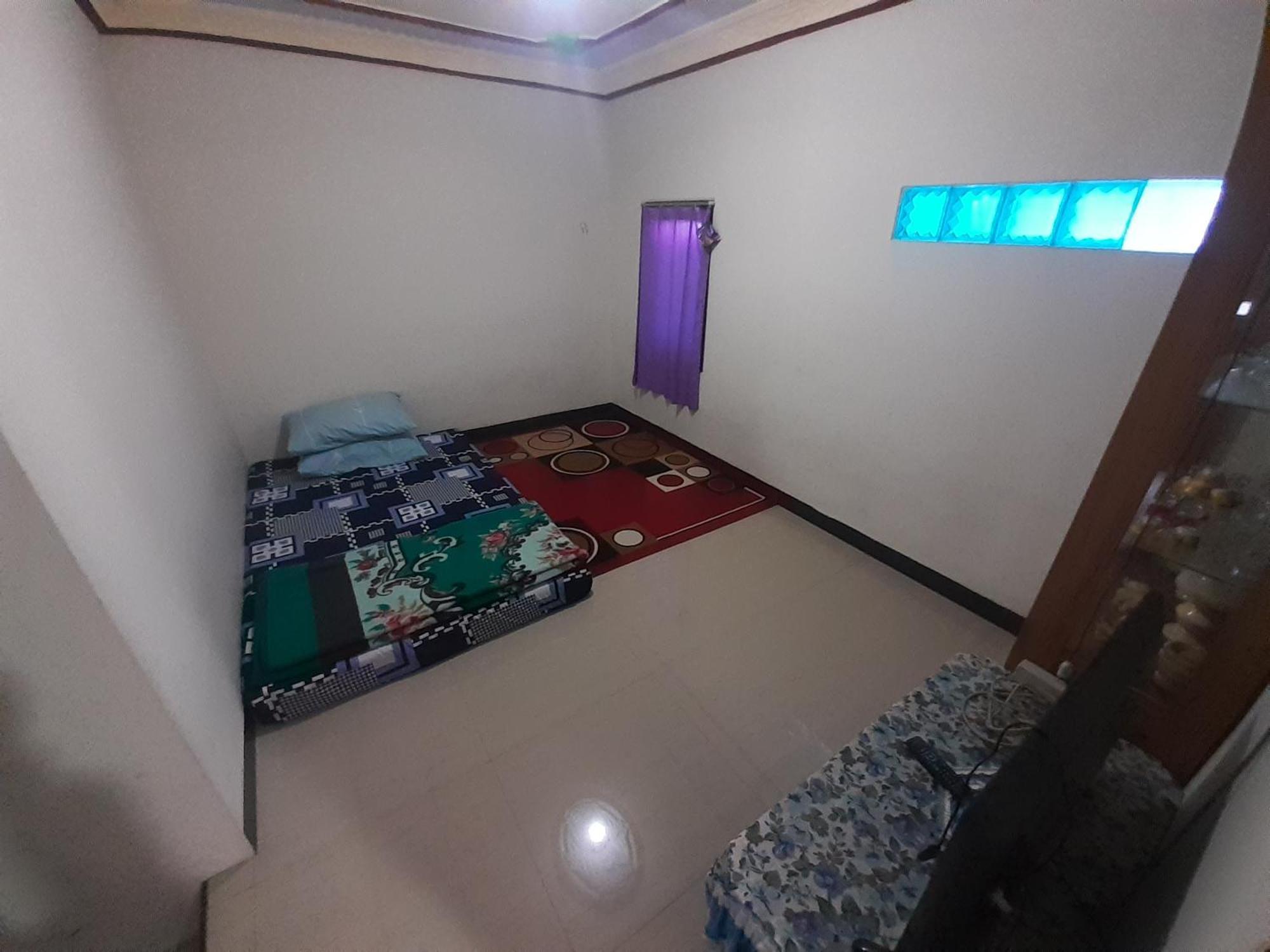 Widodaren Homestay Probolinggo Esterno foto